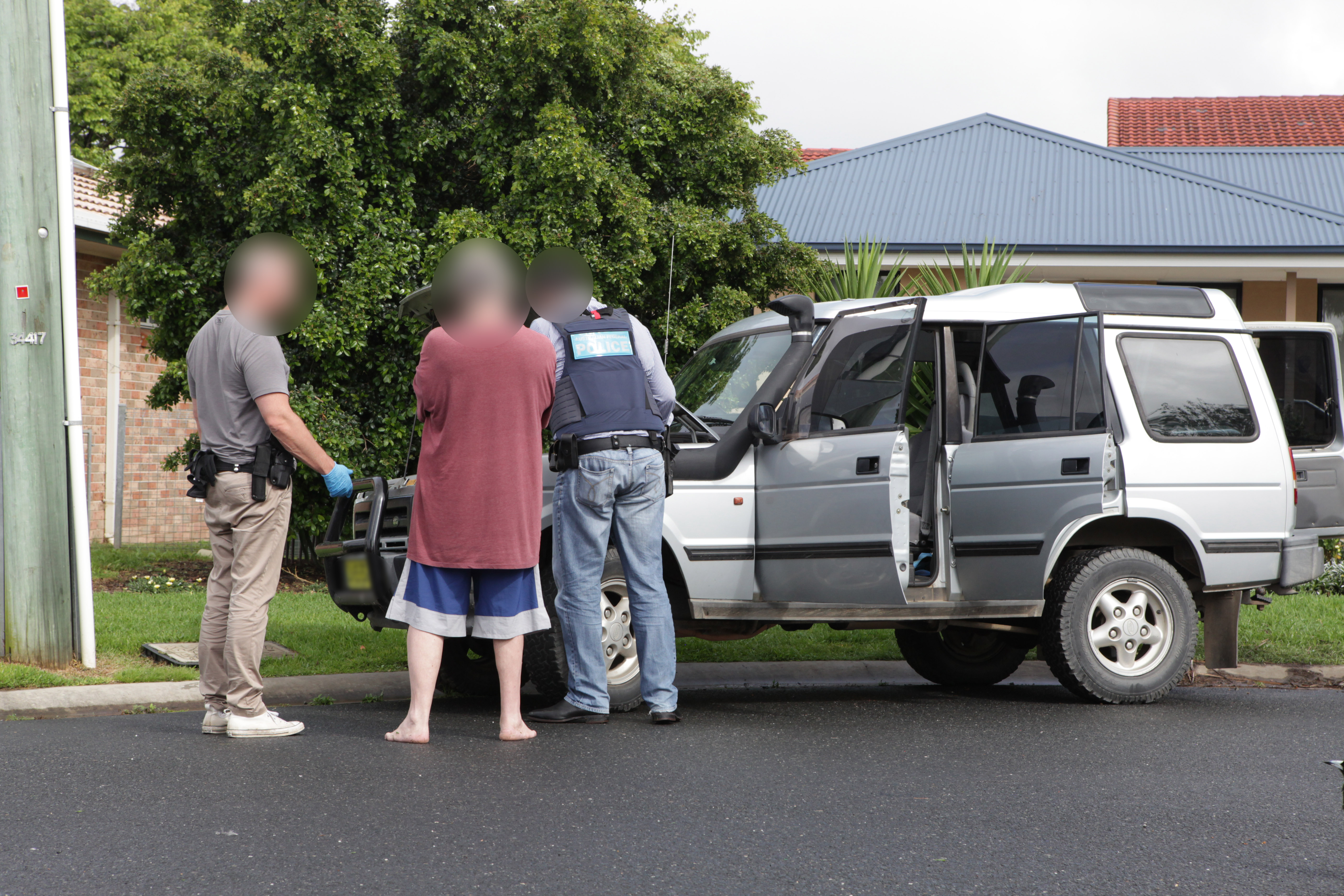 Mothers abducting and hiding children in Australia
